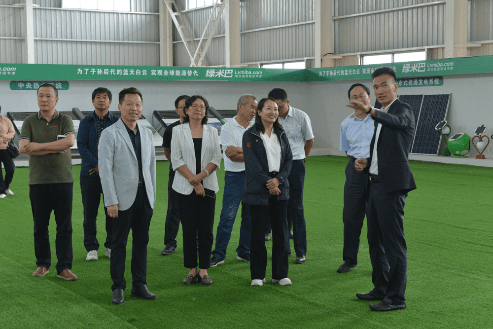 云南省科協(xié)副主席、政協(xié)常委袁曉瑭一行調(diào)研綠米巴產(chǎn)業(yè)園